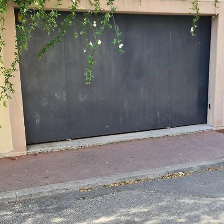 Suite Independante Avec 1 Chambre Et 1 Bureau Montpellier Luaran gambar
